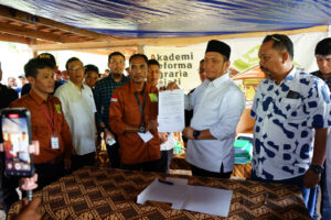 9cb0973e-d782-4e9d-b373-b866546929e1