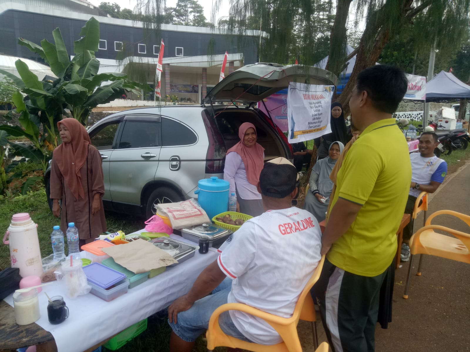 Program Sabtu Sehat Juara Bupati Lutim Sukses Dongkrak UMKM
