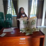 247 Warga Desa Tampinna Terima BPNT Menjelang Akhir Tahun WhatsApp Image 2025-12-04 at 21.08.30 (1)