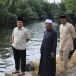 Warga Adukan Tanggul Rusak di Tampinna, Bupati Irwan Gerak Cepat