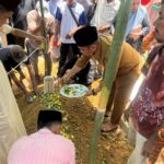 Bupati Irwan Lepas Jenazah H. Sjamsul Bachrie, Sesepuh Wotu yang Dikenal Penuh Pengabdian