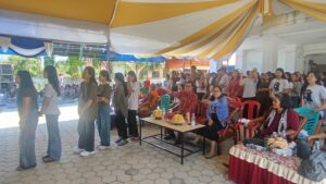 Salah Lirik, Salah Tingkah, Tapi Penuh Sukacita dalam Tuhan