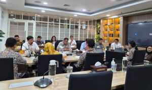 Konsultasi ke KemenPU, Pemkab Lutim Matangkan Regulasi Penataan Danau Matano