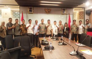 Dorong Danau Matano Jadi Destinasi Unggulan, Pemkab Lutim Perjuangkan RTP Sumasang di KemenPU