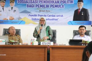 Pemkab Lutim Edukasi Pelajar Jadi Pemilih Cerdas Lewat Sosialisasi Politik
