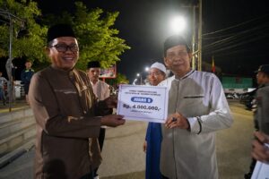Gemuruh Takbir Warnai Malam Idul Adha di Malili, Sekda Lutim Lepas Peserta Takbir Keliling