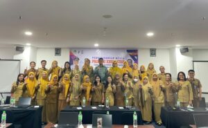 Pemkab Lutim Perkuat Peran Nakes Tangkal Hoaks Kesehatan Melalui Pelatihan Digital