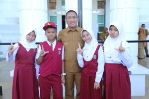 Bupati Irwan Lepas 84 Kontingen UCMAS Luwu Timur ke Olimpiade Aritmatika Nasional 2026