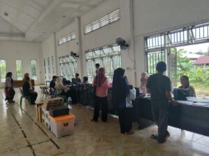 Camat Angkona Ajak Warga Manfaatkan Layanan Keliling Administrasi Kependudukan Disdukcapil Luwu Timur
