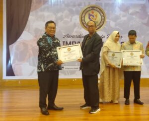 Program PANDU JUARA Antarkan Bupati Luwu Timur Raih BDS Impact Award 2026