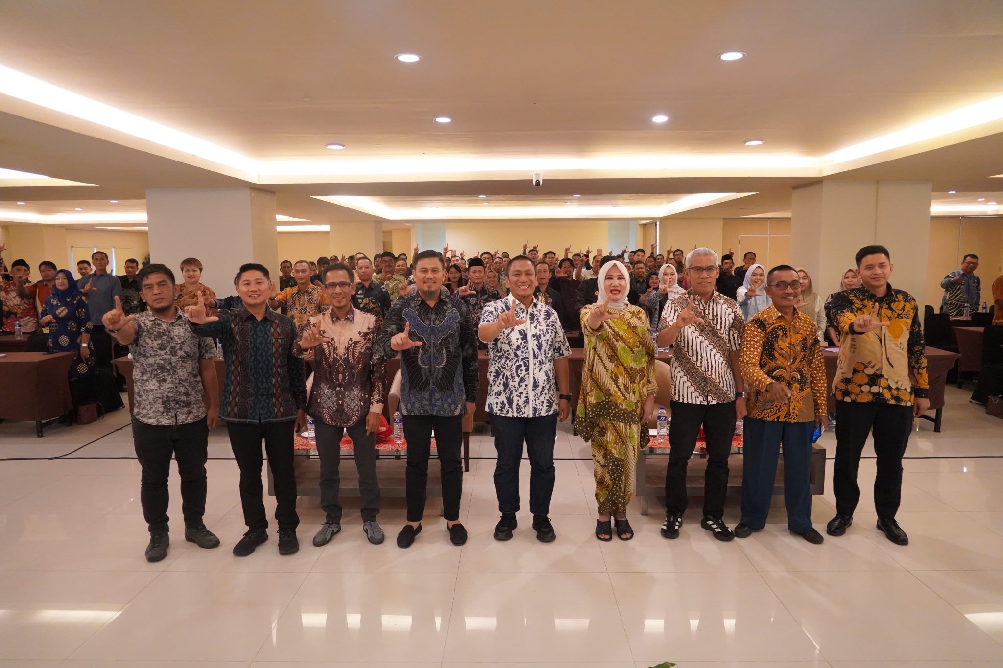 aea118e5-fef1-4962-bbda-84e079df46e9-2048x1365