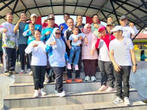 Masyarakat Angkona Antusias Ikuti Safari Sabtu Sehat Juara Bersama Bupati dan Wakil Bupati Luwu Timur