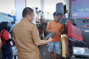 Pantau SPBU Ussu-Malili, Bupati Tegaskan Tak Ada Toleransi Pelanggaran Ganjil Genap