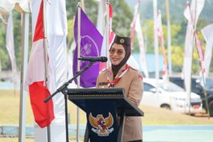 Sah! dr. Ani Nahkodai Kwarcab Pramuka Lutim, Bupati Irwan Mabicab