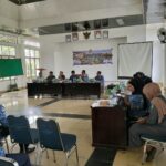 Camat Tomoni dan Tomoni Timur Dampingi Anggota DPRD Lutim Mengadakan Kunjungan dan Monitoring Ranperda Tahun 2027 WhatsApp Image 2026-10-19 at 23.51.36