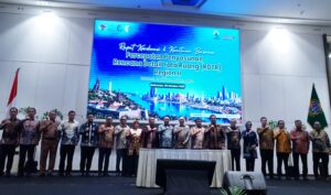 Bupati Irwan Teken Pakta Integritas, Percepatan RDTR Jadi Prioritas Pembangunan Lutim
